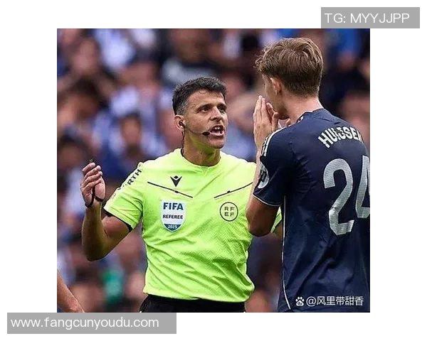 厚嘴唇足球球星的崛起与风采解析，盘点各大赛场的精彩瞬间