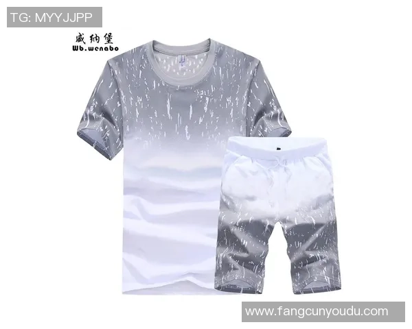 潮流与运动结合 半袖帽衫男款足球球星款式精选